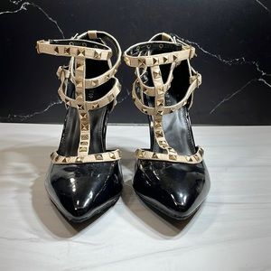 TOP Moda Vicky-1 Pointed Toe Heels Black/Beige sz 8